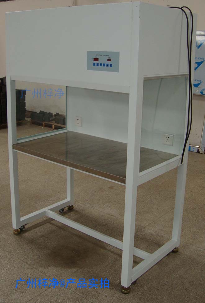 單人垂直流潔凈工作臺(tái)圖片 單人垂直流潔凈工作臺(tái)圖片