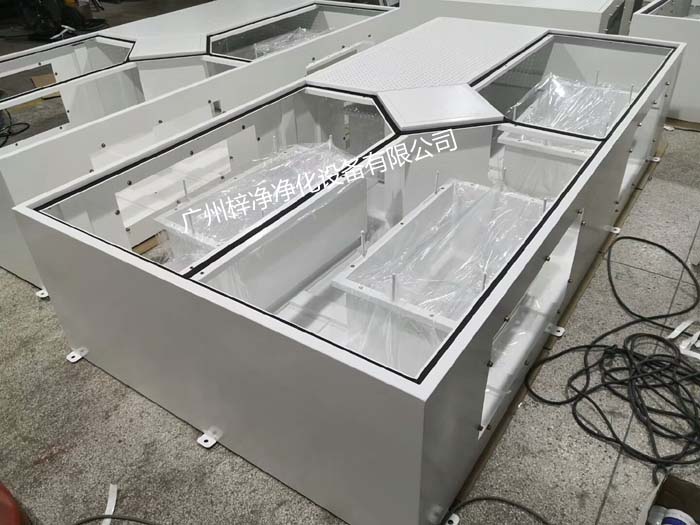 手術室層流送風天花制作現場實拍圖 手術室層流送風天花制作現場實拍圖