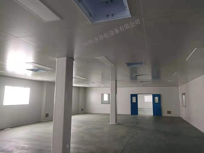 在潔凈車間的設計中,高效送風口的作用至關重要 在潔凈車間的設計中,高效送風口的作用至關重要